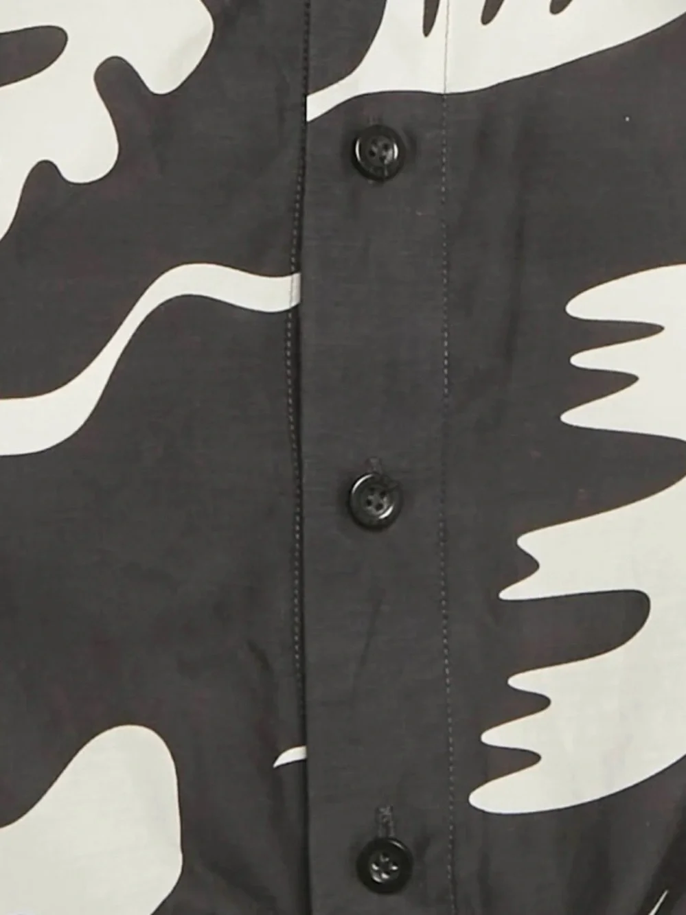 Frame Denim Black & White Abstract Crop Button-Up Top - Picture 3 of 4